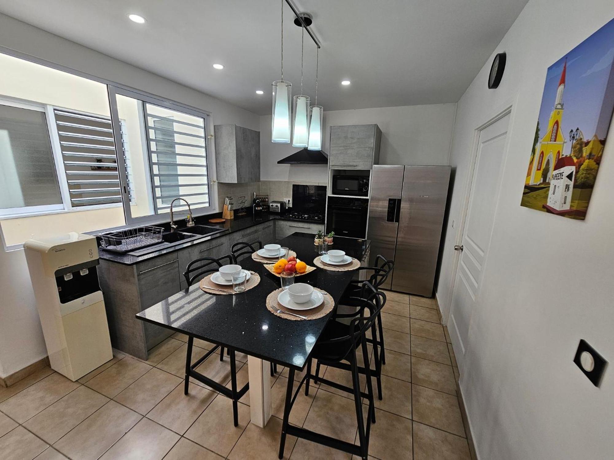 Cozy House In A Private Complex Villa Paea Екстериор снимка